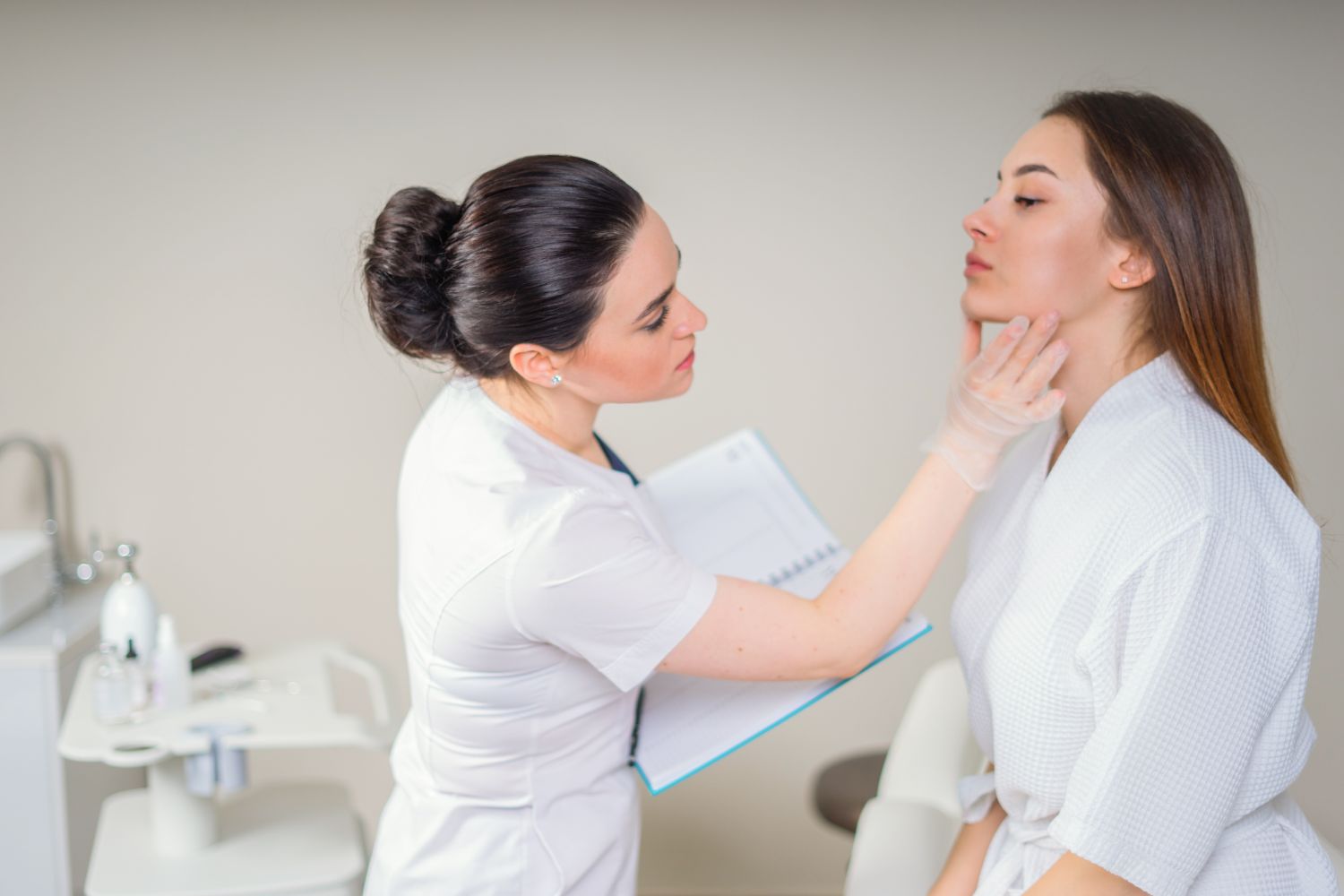 10 Analytics Every Clinic Should Be Tracking With Google Analytics 4